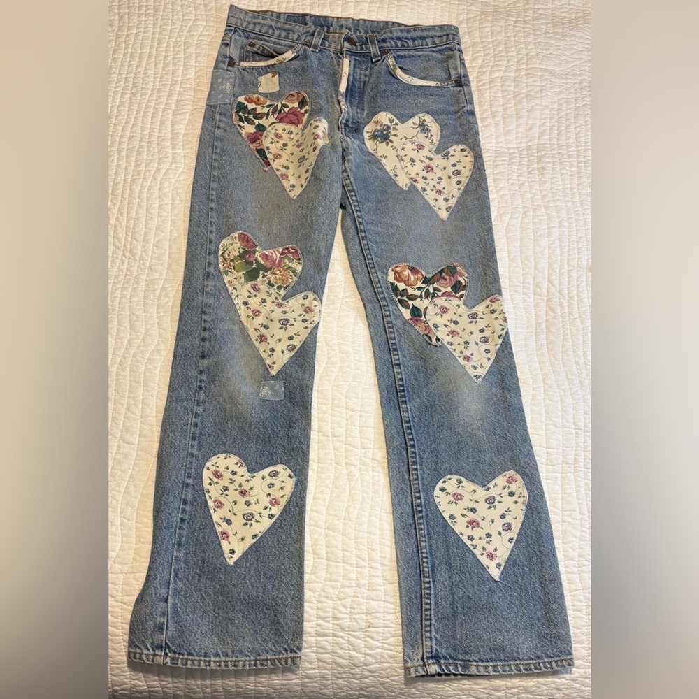 Levi's Vintage Orange Tab Blue Jeans with Floral Heart Patches - Picture 2 of 10